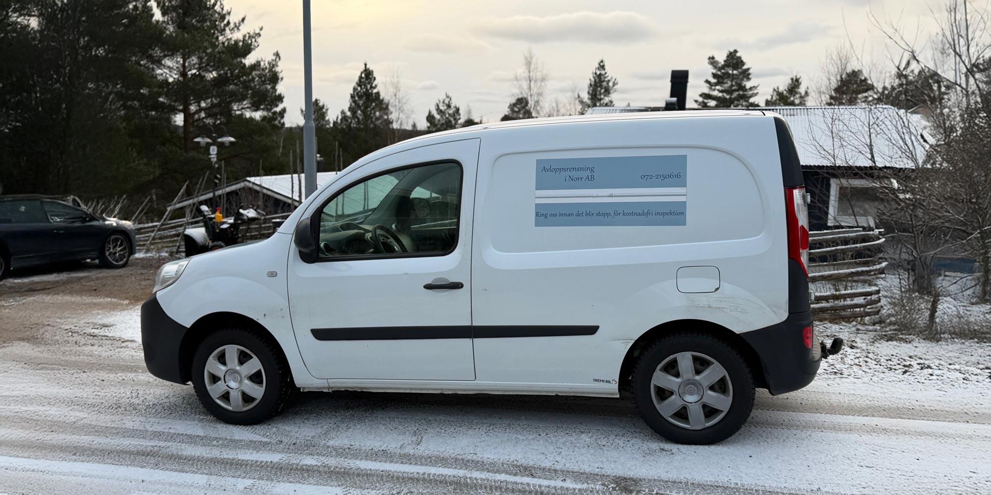 Avloppsrensning i Norrs bil